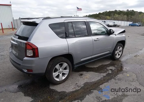 2016 Jeep Compass Sport из США, поврежденный, VIN 1C4NJCBA2GD590862